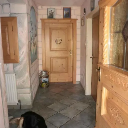Apartman In Fugen/zillertal 836 Uderns