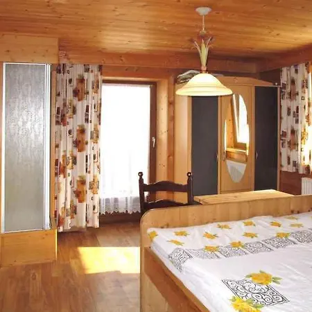 In Fugen/zillertal 836 *